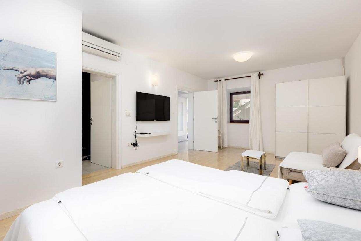 Apartment Anton *